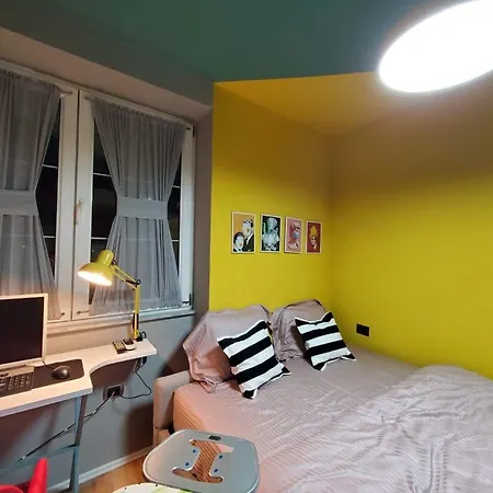 Apartment Helga's Deluxe 2 Tirana