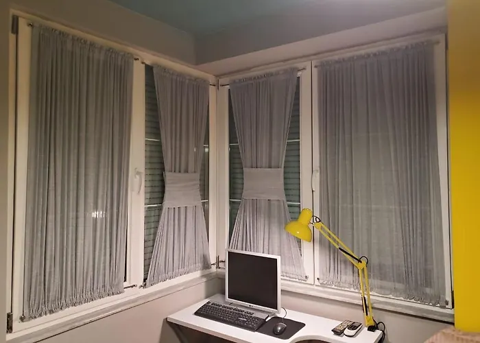 公寓 Helga's Deluxe 2 地拉那